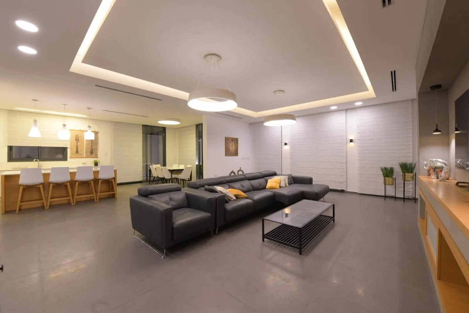 New ! 430M Luxury Best Top Class 8-Bdr Exclusive Villa Top Design Heated Pool Jucuzzi Sauna Eilat