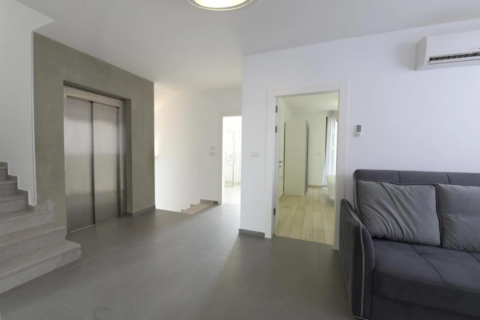 New ! 430M Luxury Best Top Class 8-Bdr Exclusive Villa Top Design Heated Pool Jucuzzi Sauna Eilat