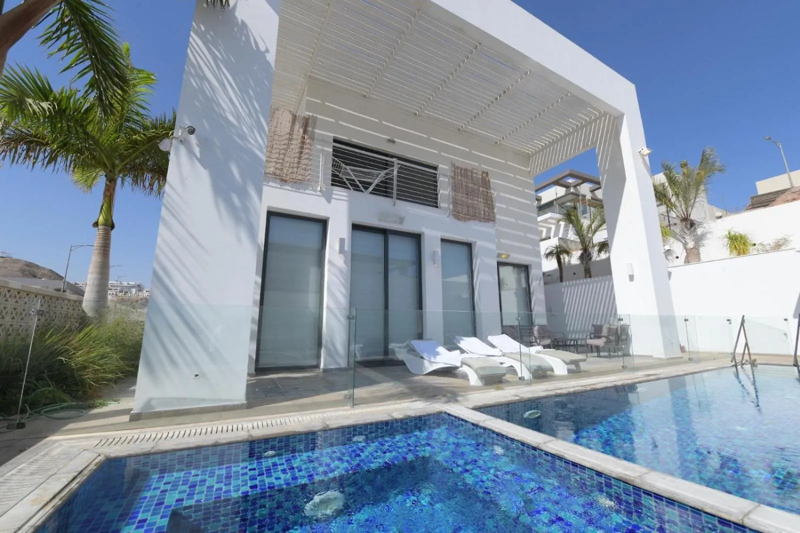 New ! 430M Luxury Best Top Class 8-Bdr Exclusive Villa Top Design Heated Pool Jucuzzi Sauna Eilat